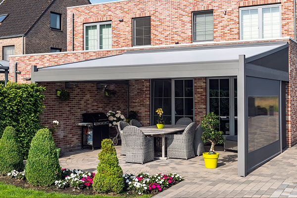 Retractable Awnings - Residential