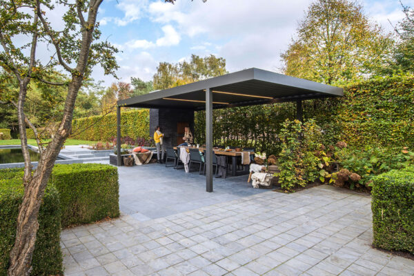 Louvered Structures & Pergolas