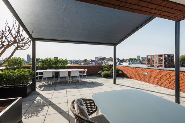 Retractable Awning