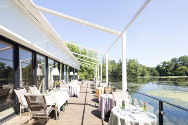Retractable Awning