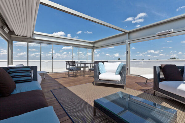 Retractable Awning