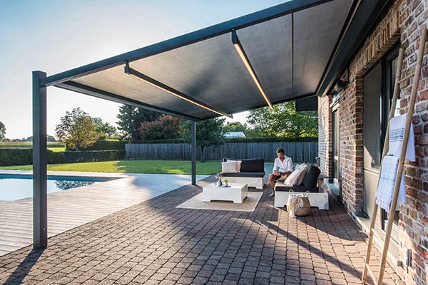 Retractable Awnings