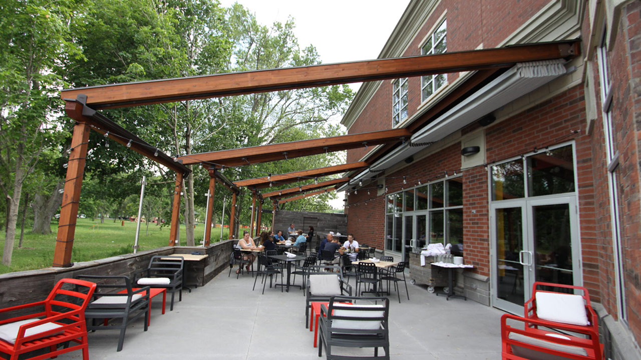 Retractable Pergolas for Hospitality