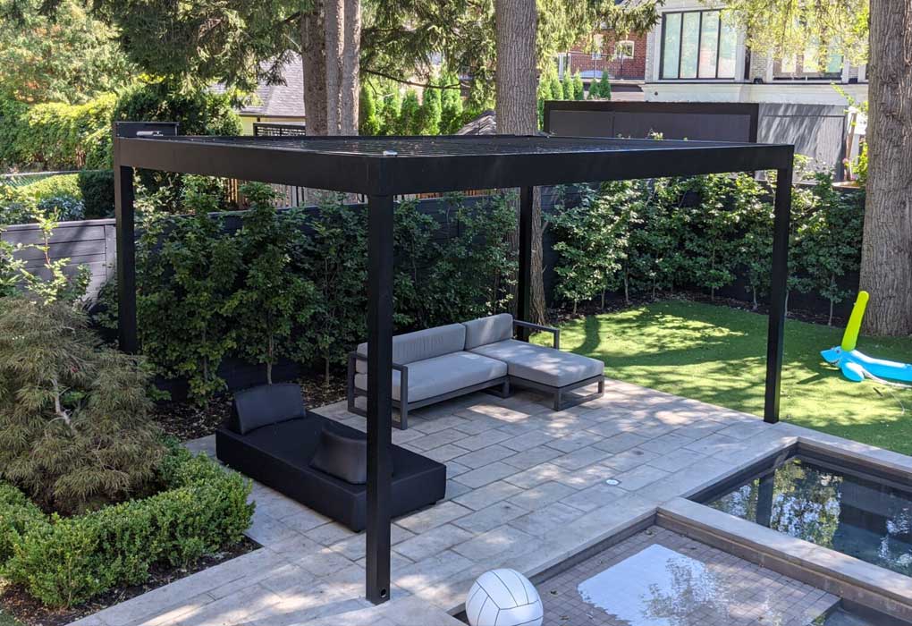 Louvered Pergola Toronto