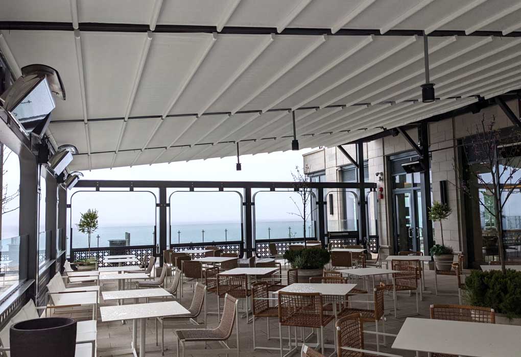 Retractable Pergola Hotel Patio